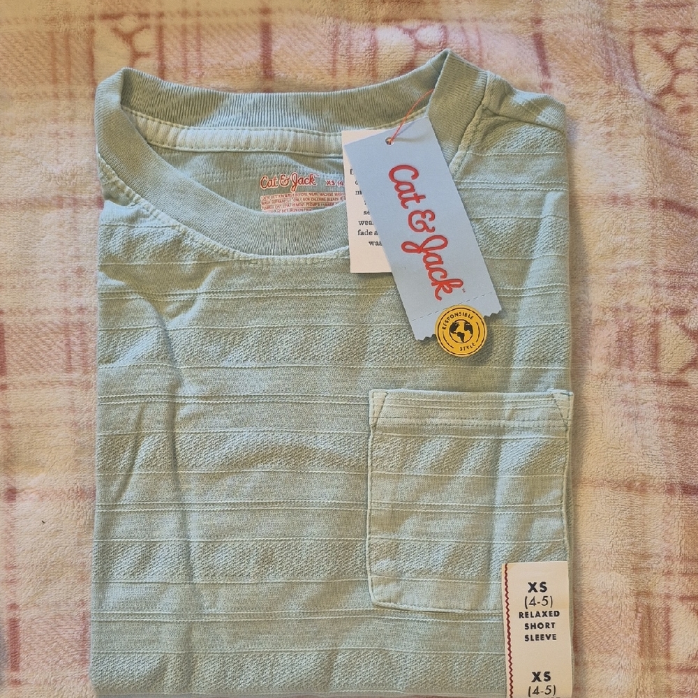 Cat & Jack Light Green Short Sleeve Tee
